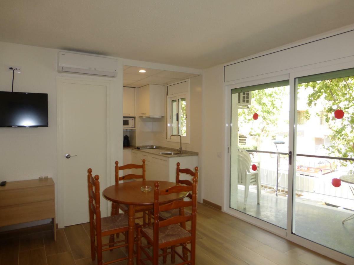 Rentalmar Delfos Playa Salou Luaran gambar