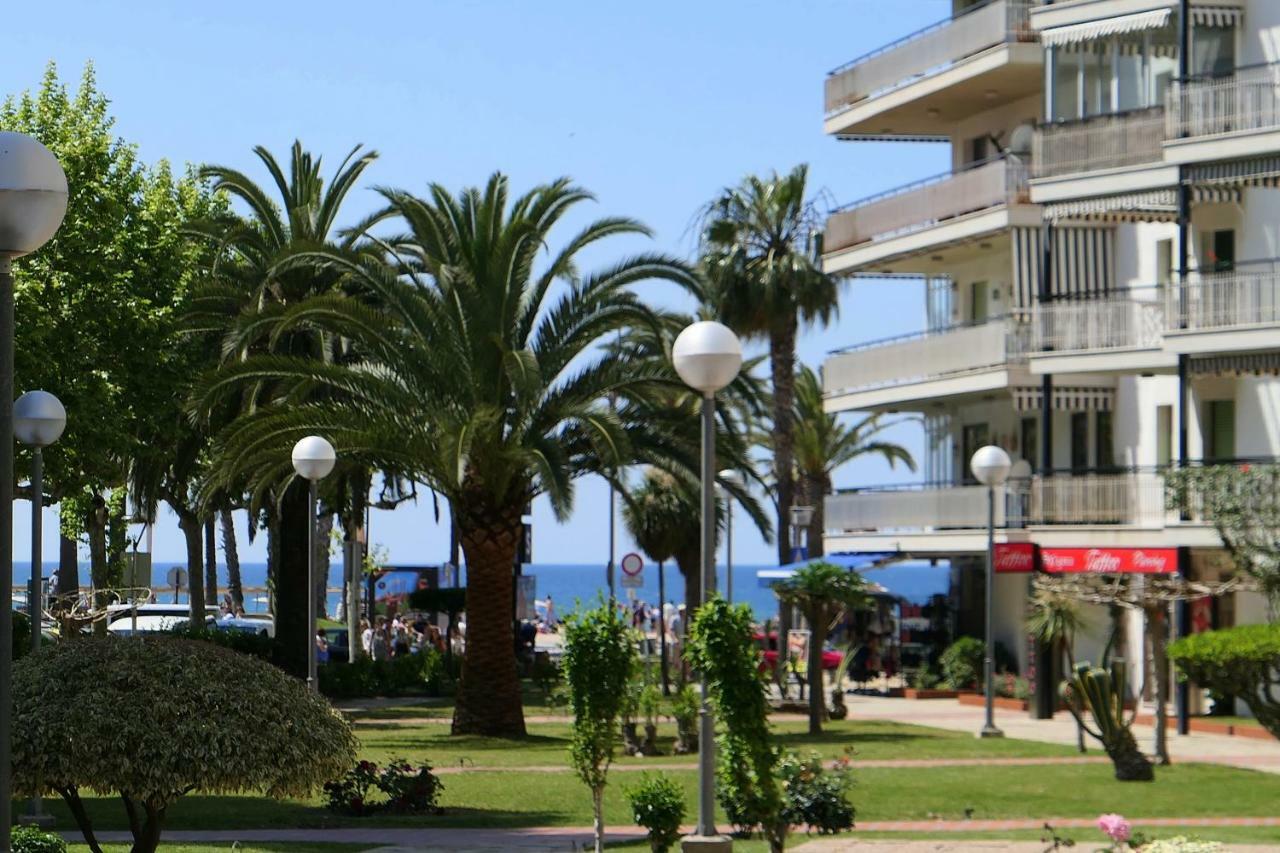 Rentalmar Delfos Playa Salou Luaran gambar