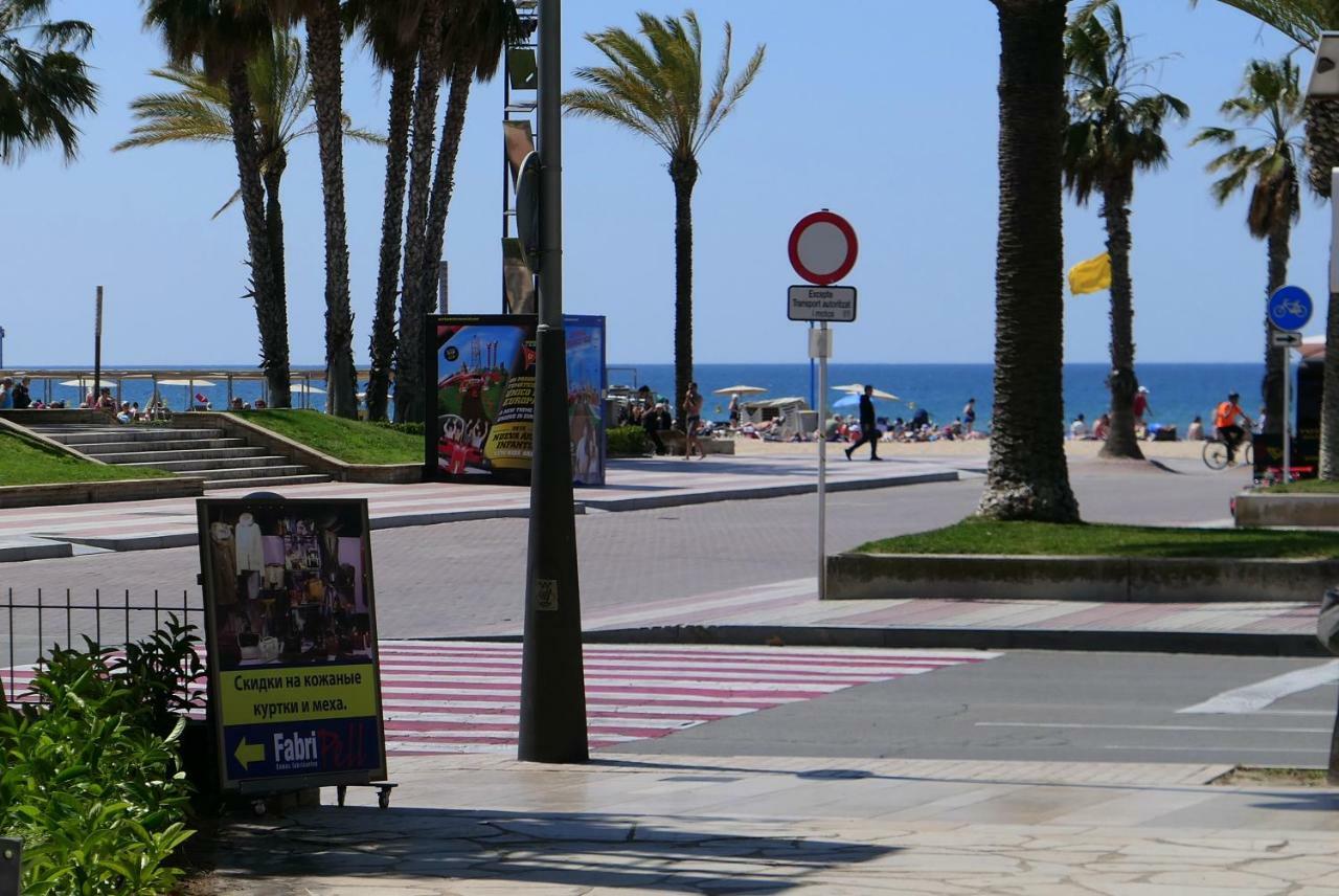 Rentalmar Delfos Playa Salou Luaran gambar